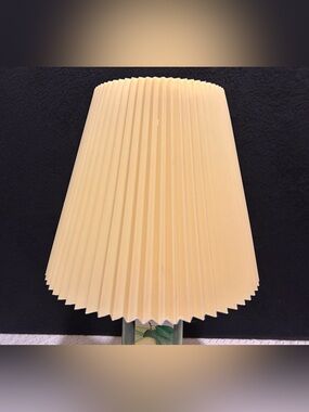 Vintage Light Creamy Yellow Hard Plastic Accordian Pleated Lampshade
